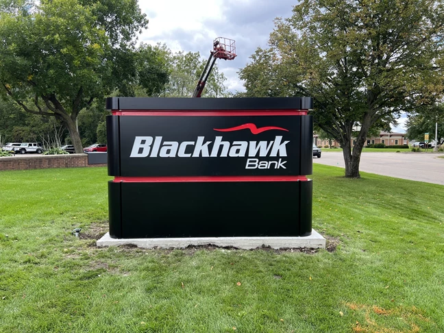 Monument Signs | Banking & Financial Institution Signs | Rockford, IL  | Signs | Sign Structure | Blackhawk Bank | Monument