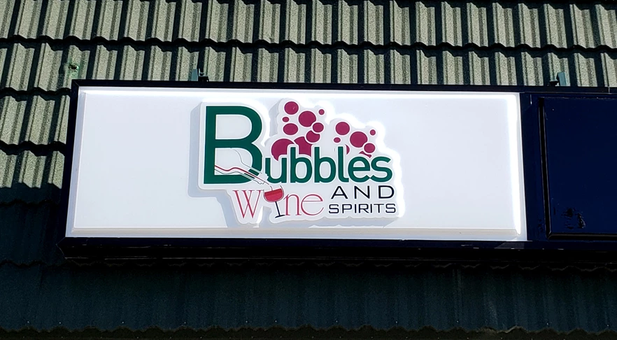 Bubbles Beer Wine and Spirits | Storefront Sign | Lightbox Sign | LED & Electric Signs for Business