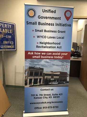 Banner Stands | Freestanding Signs and Cutouts | Government and Municipal Signs | Kansas City, KS