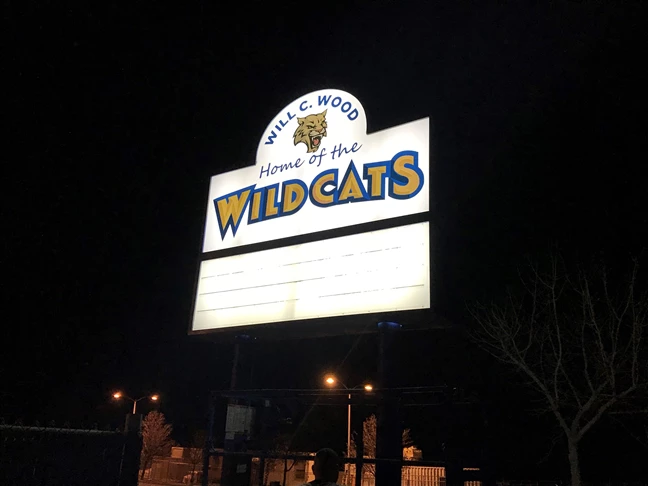 Electric Signs in Anchorage
