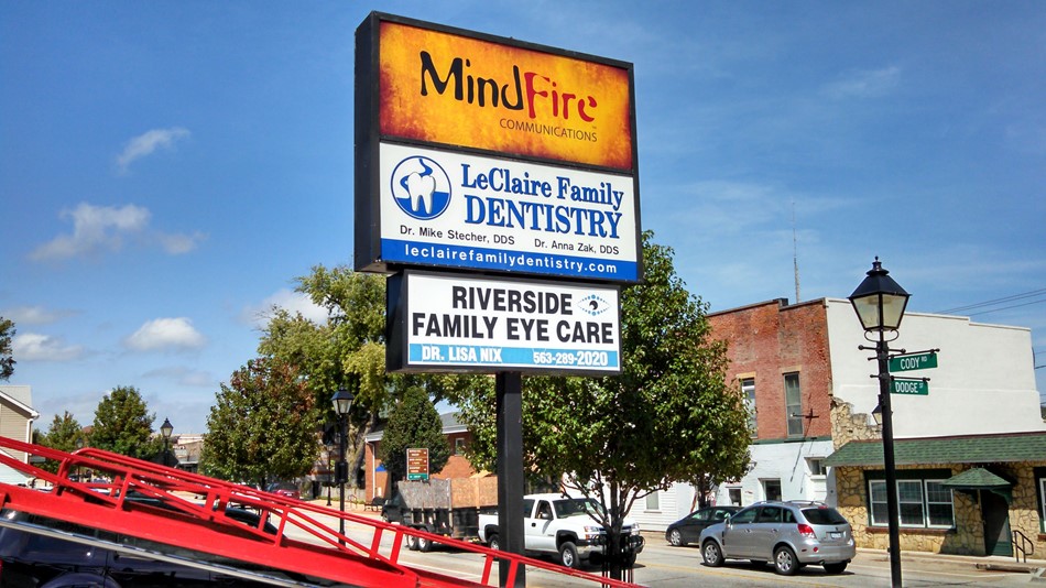 Outdoor pylon sign with lightboxes for dentistry and eye care