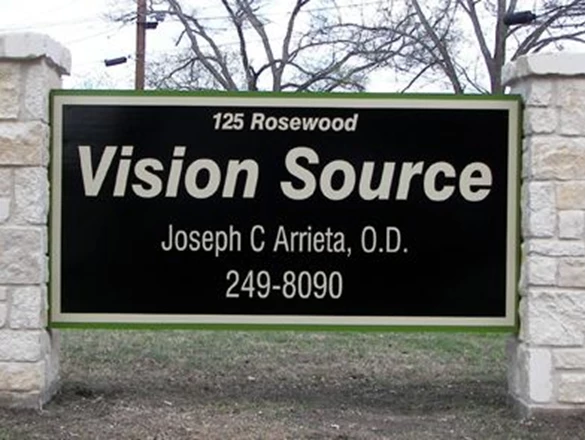 Monument Signs in The Woodlands