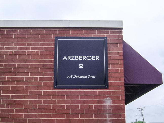 Exterior Signs & Graphics