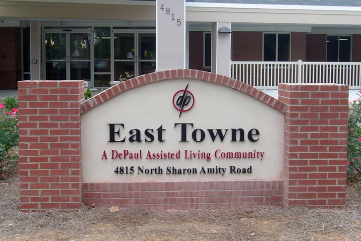 Exterior Signs & Graphics