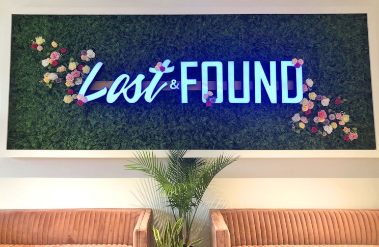 Exterior Signs & Graphics