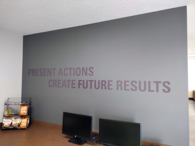 Vinyl Lettering in Beavercreek