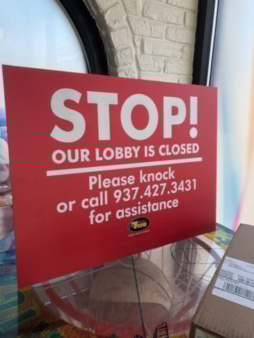 Plastic Signs & Yard Signs