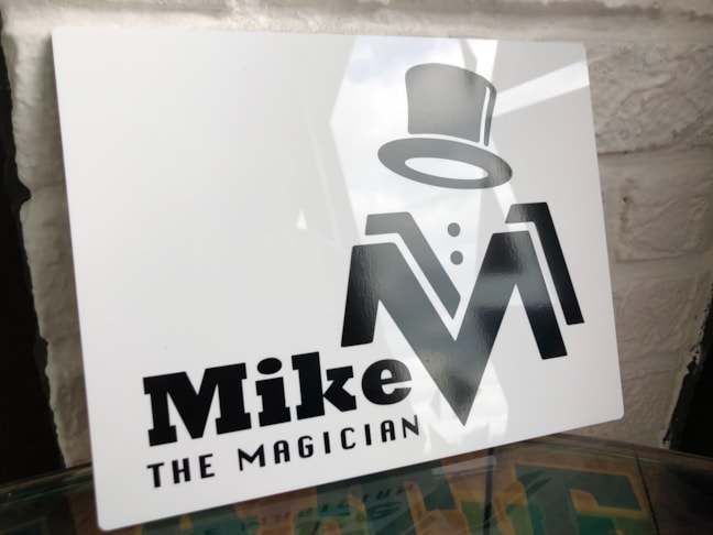 Custom Graphics & Vinyl Decals