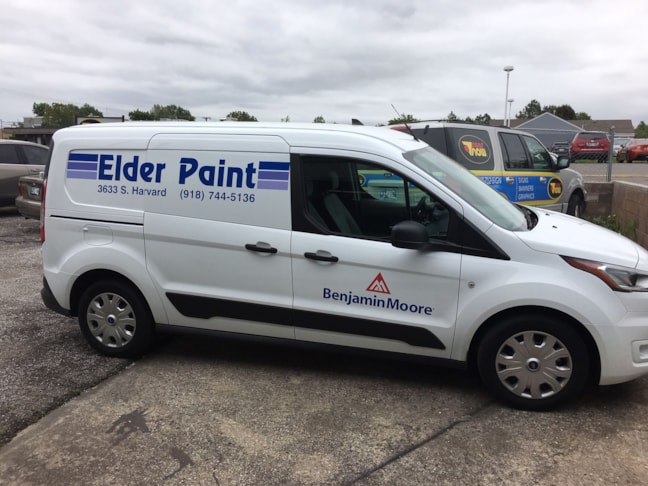 Vehicle Lettering in Tulsa