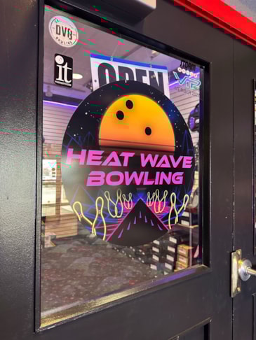 Custom Graphics & Vinyl Decals Custom Graphics & Vinyl Decals