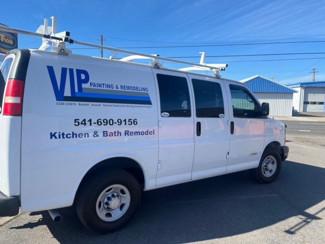 Vehicle Lettering in Medford