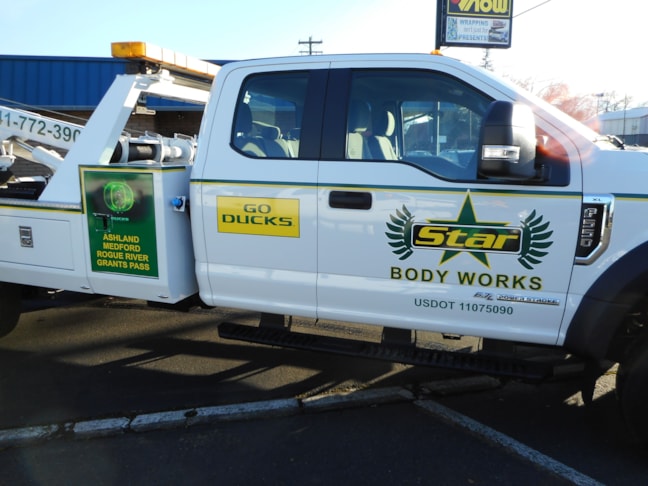 Vinyl Lettering in Medford Vinyl Lettering in Medford