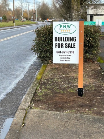 Custom Yard Signs | Real Estate Signs | Eugene, Oregon | Aluminum