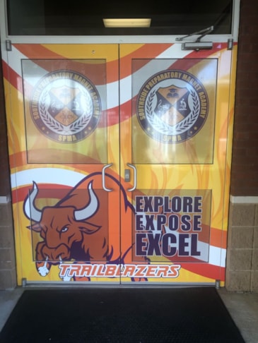 Wall Murals & Graphics