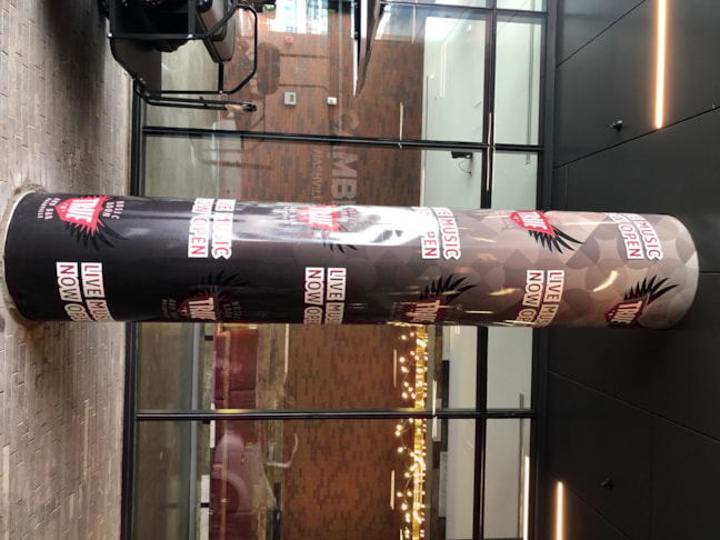 Custom Graphics & Vinyl Decals Custom Graphics & Vinyl Decals