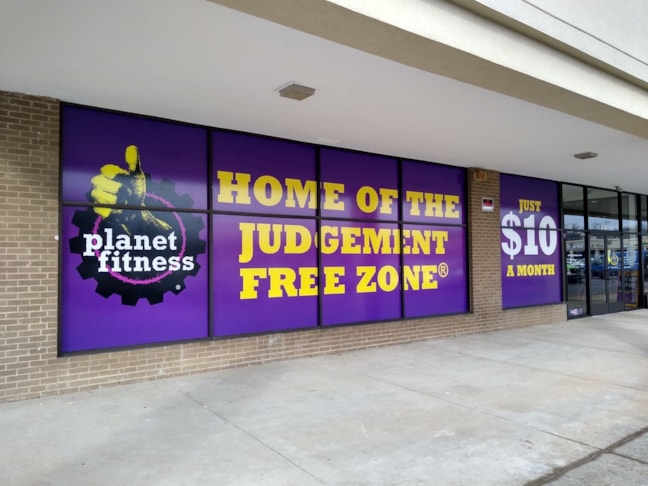 Custom Graphics & Vinyl Decals Custom Graphics & Vinyl Decals