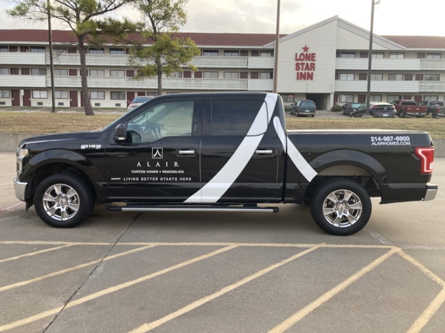 Vehicle Lettering in Dallas Vehicle Lettering in Dallas