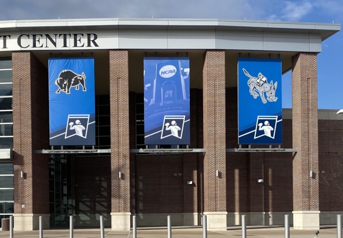 Outdoor Banners in Dallas Outdoor Banners in Dallas