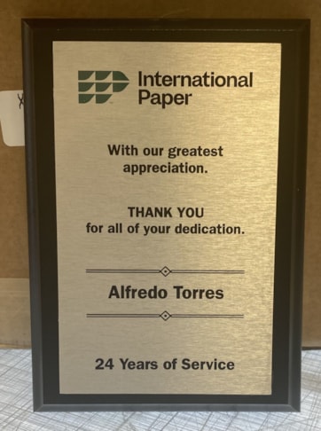 Custom Plaques & Engravings in Dallas