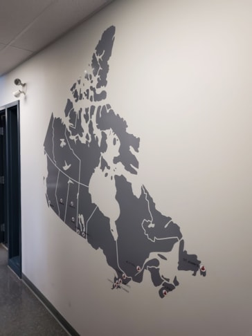 Custom Graphics & Vinyl Stickers | Construction | Winnipeg, Manitoba | Vinyl Custom Graphics & Vinyl Stickers | Construction | Winnipeg, Manitoba | Vinyl