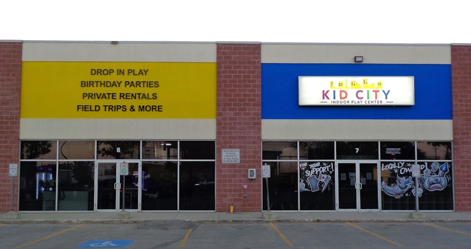 Light Box Face Replacements | Gym, Sports and Fitness Signs | Winnipeg, Mb | Acrylic Light Box Face Replacements | Gym, Sports and Fitness Signs | Winnipeg, Mb | Acrylic