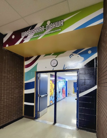 Custom Graphics & Vinyl Stickers