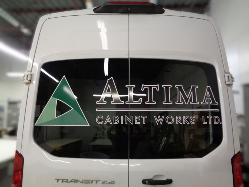 Vehicle Graphics & Lettering in Winnipeg