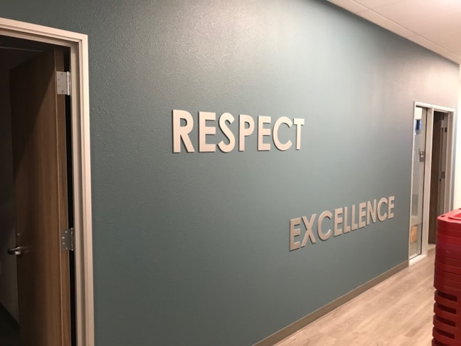 3D Signs & Dimensional Signs in Sacramento