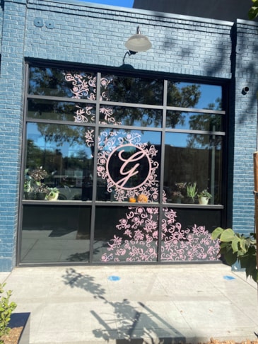 Wall Murals & Graphics