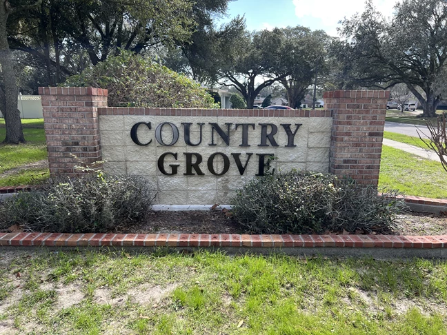Outdoor Wall Letters & Graphics | Property Management Signs | Dunedin, Florida | Acrylic