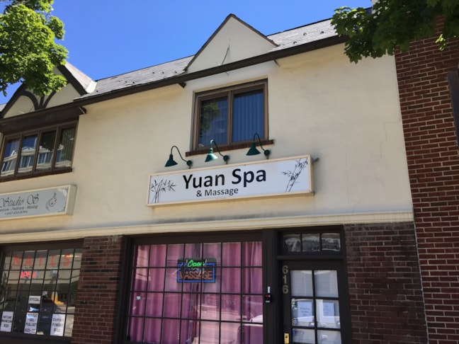 Corporate Signs in Mundelein