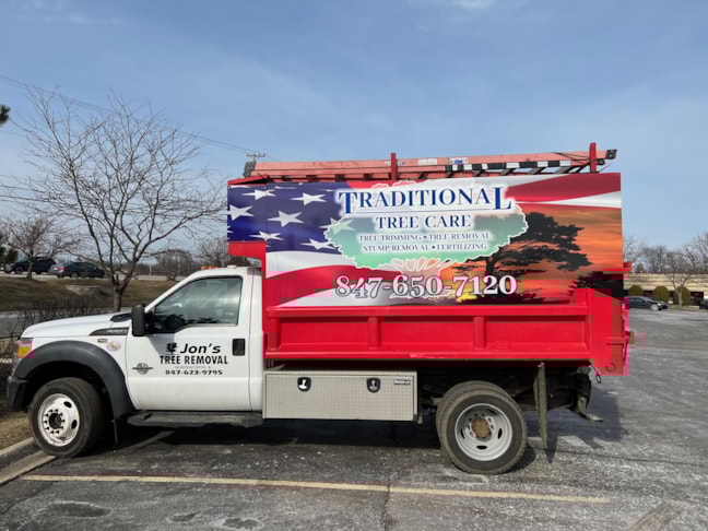 Vehicle Lettering in Mundelein