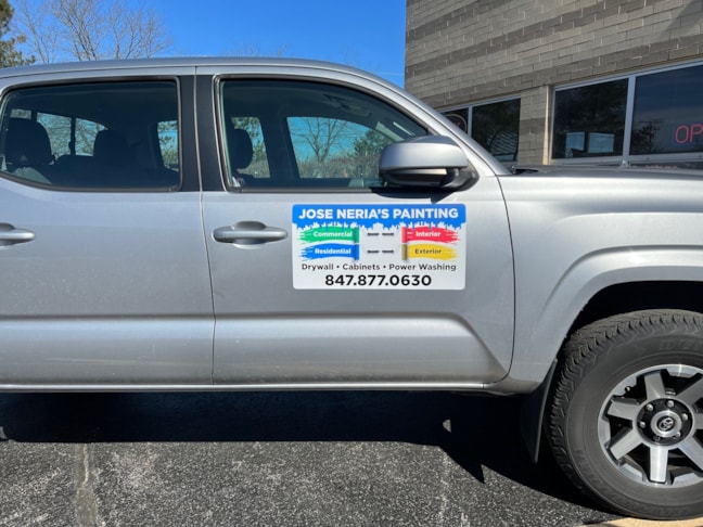 Vehicle Magnets in Mundelein Vehicle Magnets in Mundelein