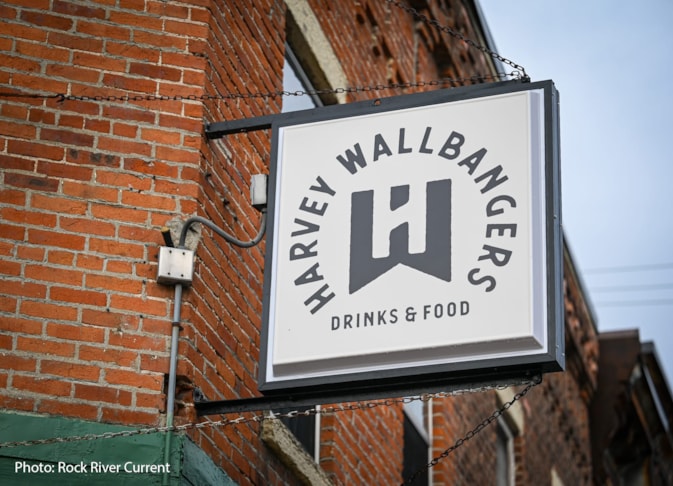 Electric Signs in Rockford Electric Signs in Rockford