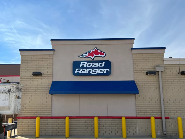 LED & Electric Signs for Business | Retail Signs | McLean, IL