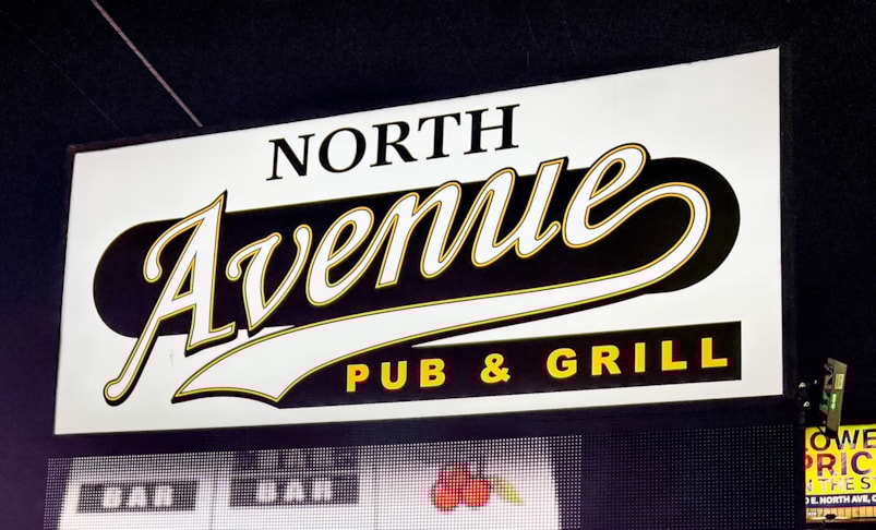 Electric Signs in Rockford Electric Signs in Rockford