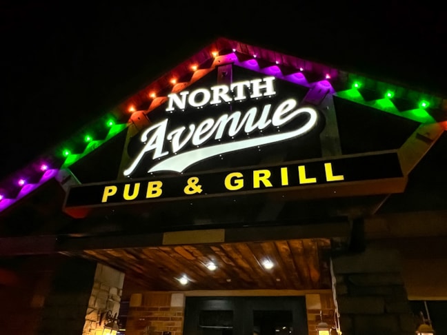 Electric Signs in Rockford Electric Signs in Rockford