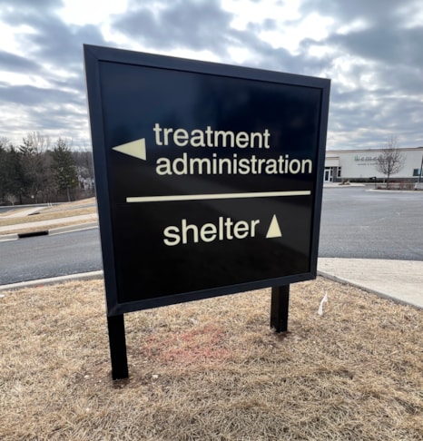 Electric Signs in Rockford