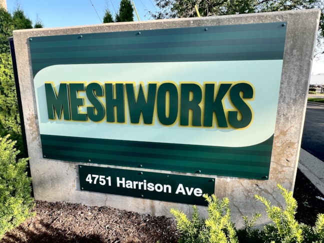 Custom Sign Printing | Property Management Signs | Rockford, IL | Aluminum | Meshworks | Rockford Signs | Business Signage Rockford