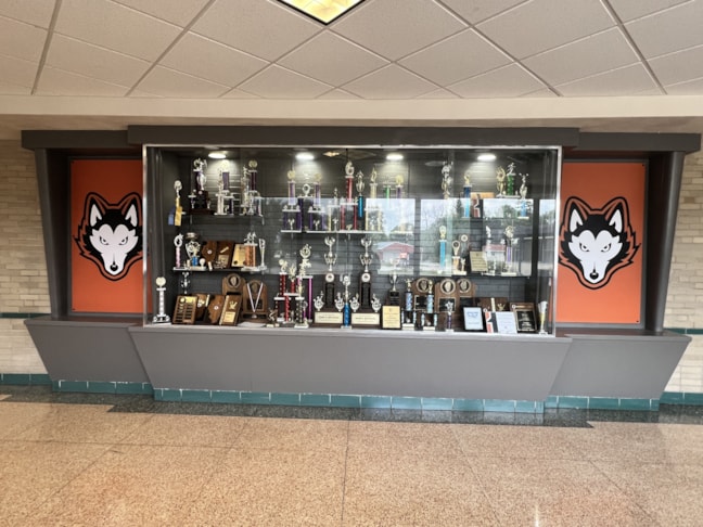 Wall Murals & Wall Graphics | Schools, Colleges & Universities Signs | Machesney Park, IL | Vinyl | Harlem Middle School | Harlem High School | School Graphics | Rockford Window Graphics 