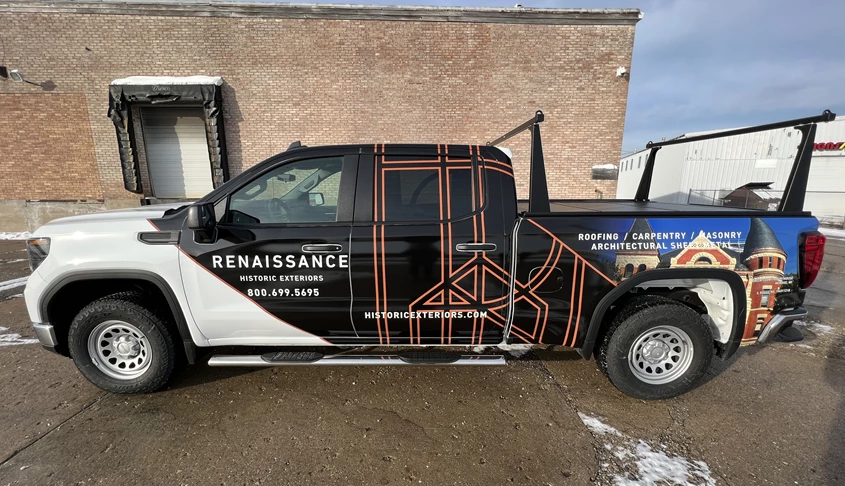 Vehicle Wraps | Construction Signs | Rockford, IL | Vinyl | Wraps | Truck Wraps | Rockford Roofing | Construction | Roofs | Contractor | 