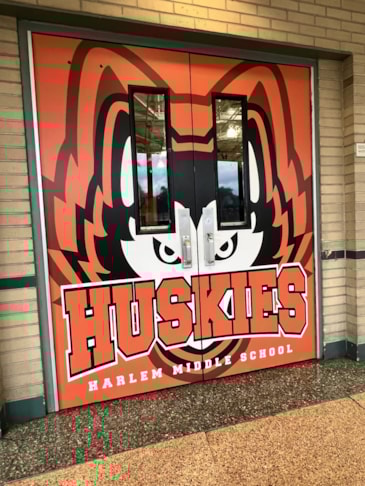 Wall Murals & Graphics