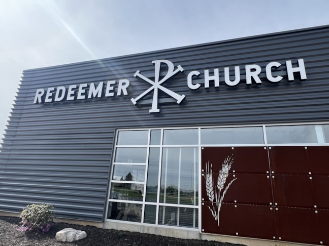 Electric Signs in Rockford Electric Signs in Rockford