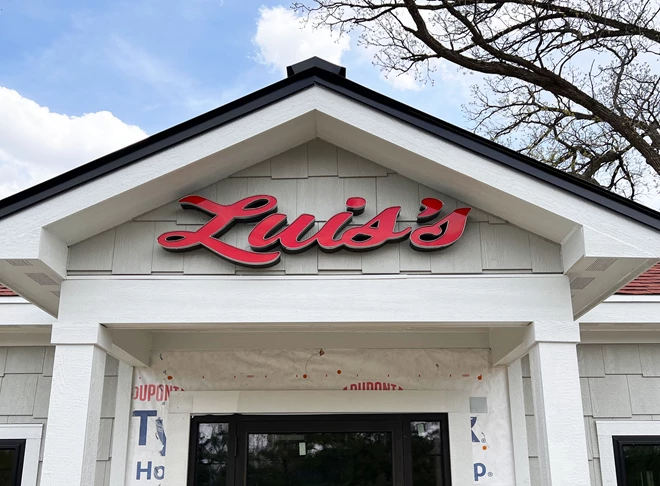 Channel Letters | Restaurant & Food Service Signs | Lake Geneva, WI | Acrylic | Luis's | Channel Letter Signs | Light Up Signs | Exterior Signs | Outdoor Signage | 