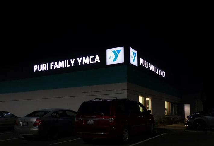Channel Letters | LED & Electric Signs for Business | Gym, Sports and Fitness Signs | Rockford, IL
