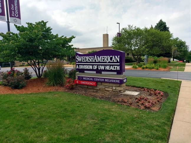 Monument Signs - Rockford | Light Boxes | Healthcare Clinic and Practice Signs | Rockford, IL