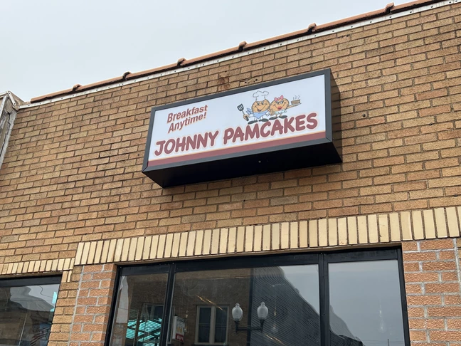 Light Boxes | Restaurant & Food Service Signs | Belvidere, IL | Aluminum | Rockford Signs | Belvidere Signs | Johnny Pamcakes | Signs Now Rockford | LED Signs Rockford 