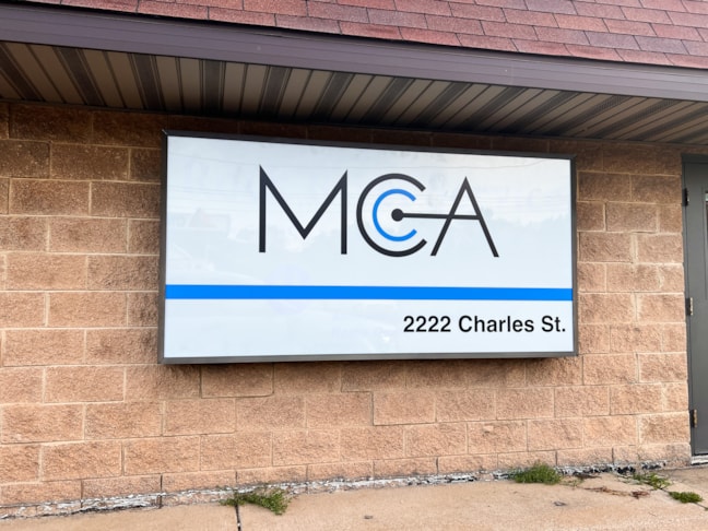 Light Boxes | Professional Services Signs | Rockford, IL | Plastic | Mobile Communications | Rock River Service | Rockford Signs Light Boxes | Professional Services Signs | Rockford, IL | Plastic | Mobile Communications | Rock River Service | Rockford Signs