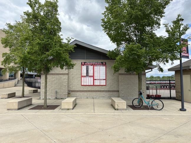 Aluminum Signs | Schools, Colleges & Universities Signs | Naperville | Aluminum