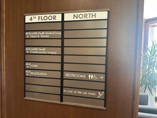 Wayfinding Signs | Healthcare Signs | Illinois | Paper Inserts | tenant name inserts